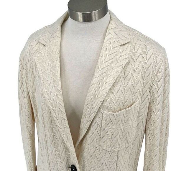 Fortela Womens Two Button Notch Lapel Long Sleeve Knit Blazer Cream Size 10 US 4 - Picture 3 of 13